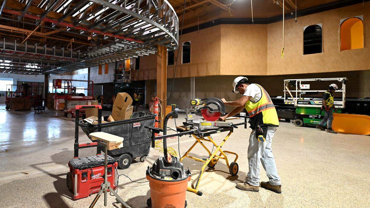 Charlotte business news roundup: Wegmans, I-77 tolls and more. What to know