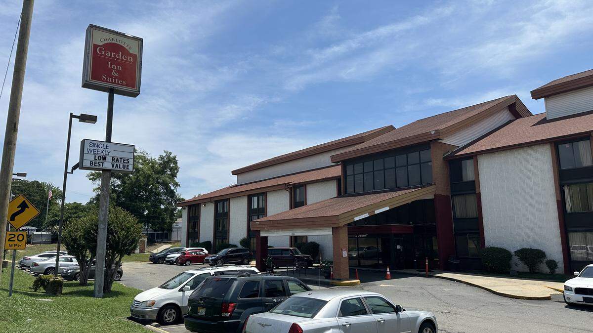 ‘Innocent people’ living at Sugar Creek hotel can stay after police, FBI drug raid