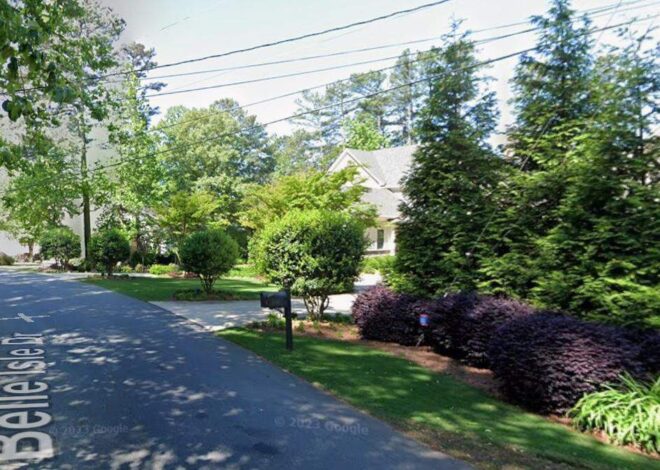 Sewage spews into Lake Norman after ‘pipe failure’ Tuesday, Charlotte Water says