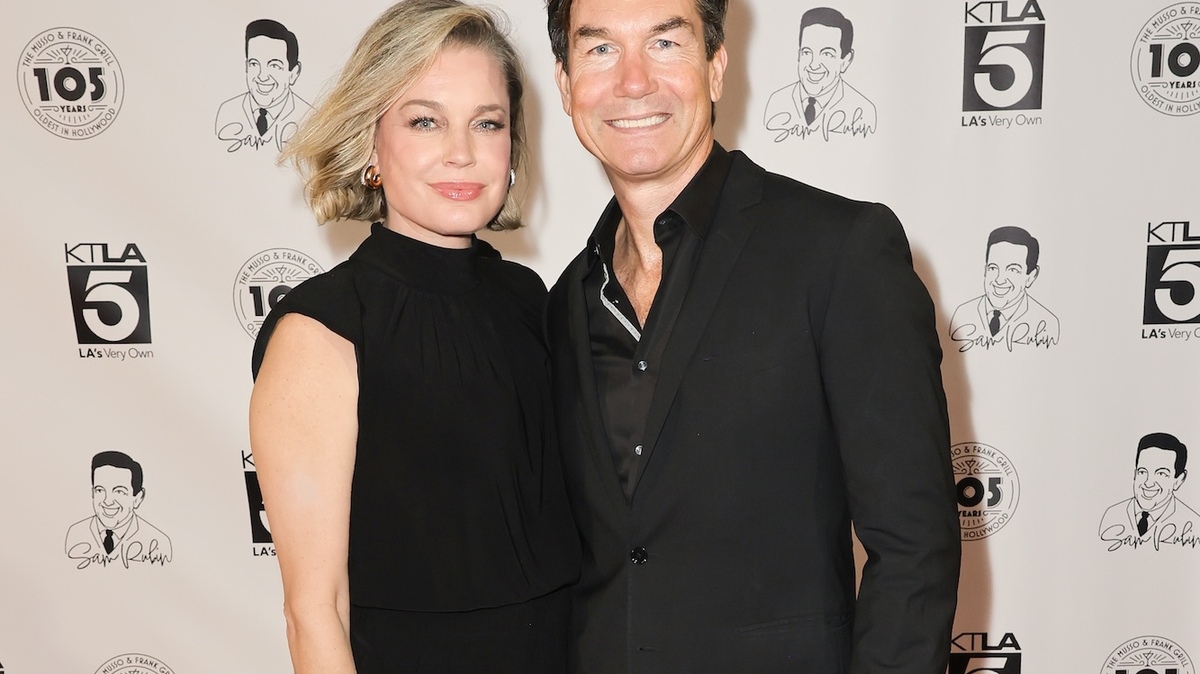 Jerry O’Connell Says He Likes Smell of Wife Rebecca Romijn’s ‘Body Odor’