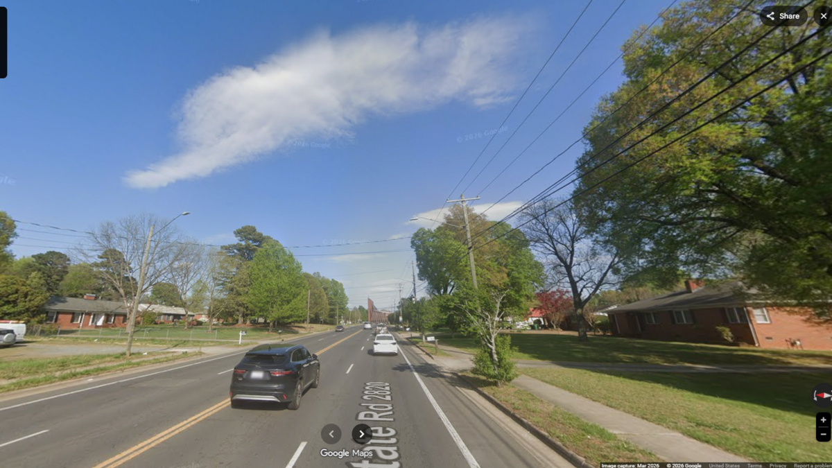 Body found when police respond to Charlotte breaking and entering call, CMPD says