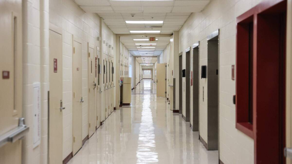 21-year-old man dies while being held at Mecklenburg County jail, officials say