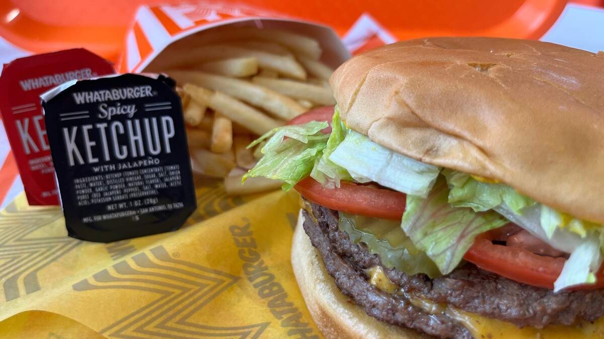 Delayed Charlotte-area burger joint now has an opening date. Here’s when.