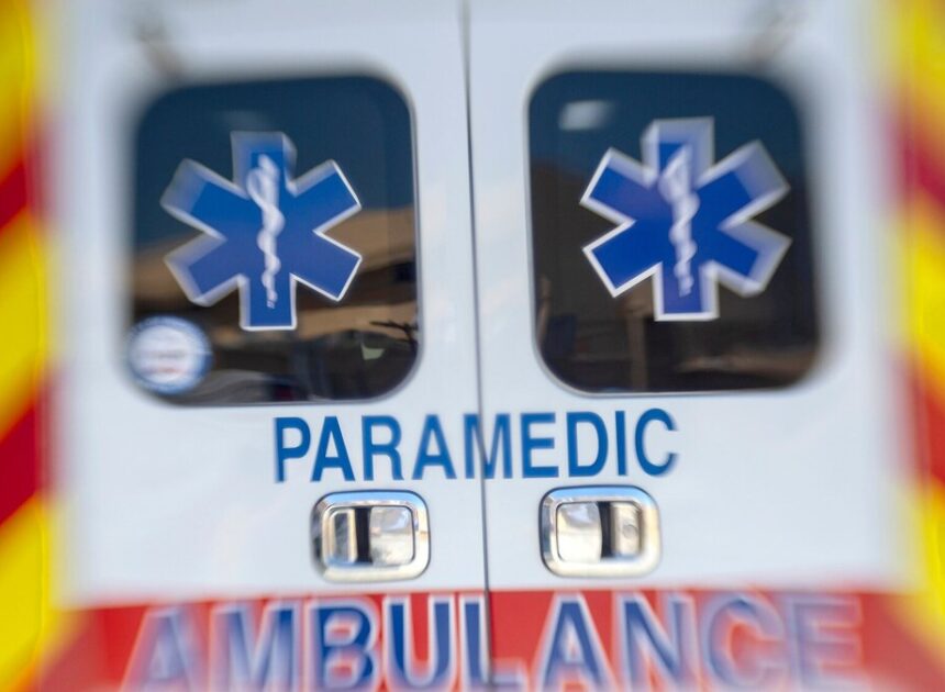 2 injured after big rig jackknifes on Interstate 85 in Charlotte, Medic says