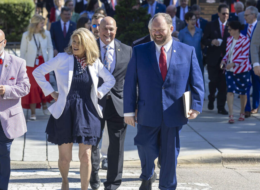 Raises for teachers, police and state workers in NC budget. Here’s the breakdown
