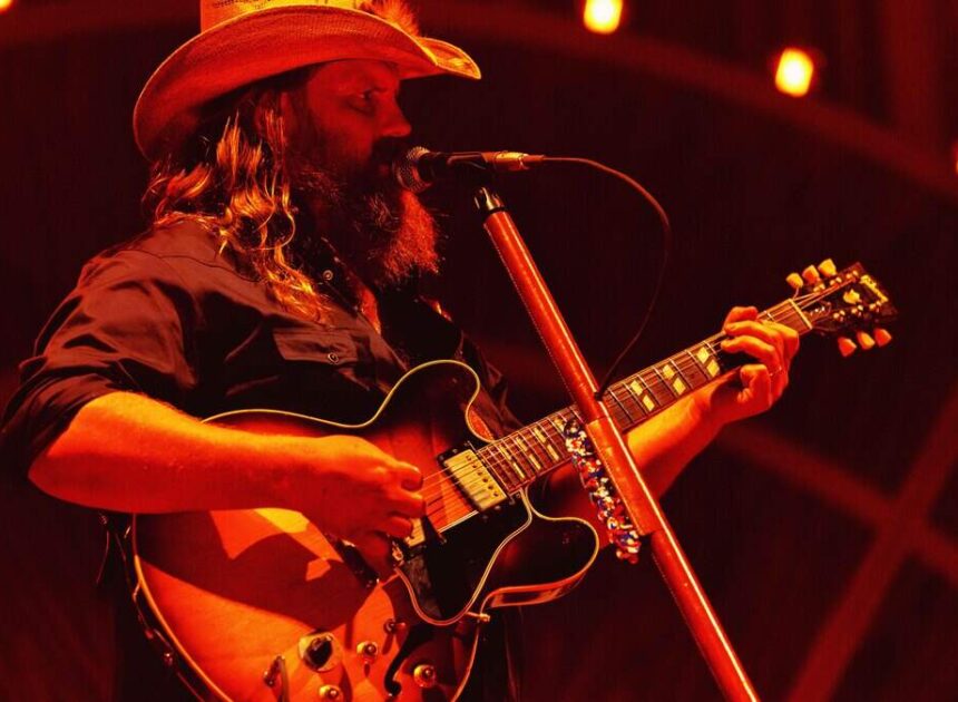 Review: Chris Stapleton’s most memorable Charlotte moment wasn’t in the setlist