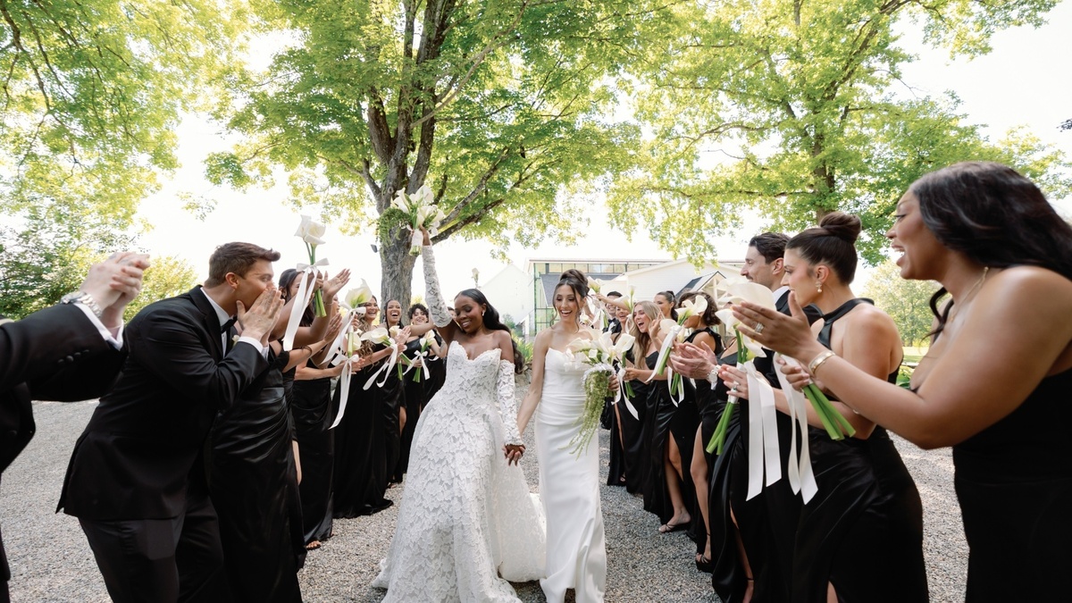 The Valley’s Jasmine Goode and Melissa Marie Get Married in Jersey Ceremony
