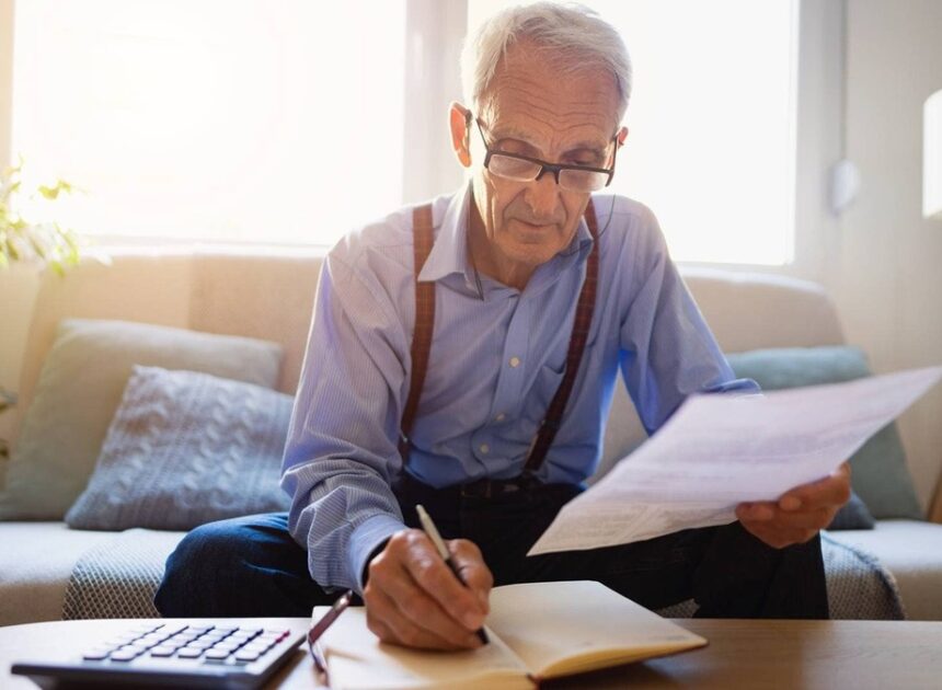 Retirees face surprising problem with 401(k)s