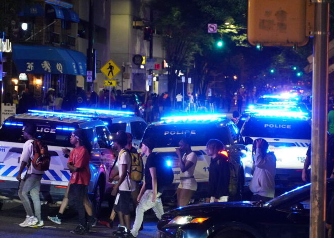 Video: ‘Teen takeover’ crowd met by police in uptown Charlotte Saturday evening