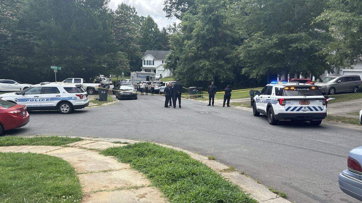 ‘Trauma’ victim dies among homes in Charlotte subdivision, CMPD says