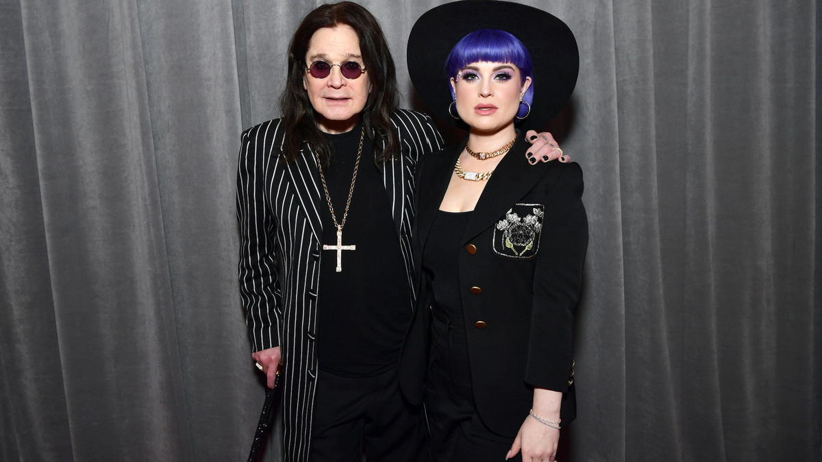 Kelly Osbourne Feels ‘Ache of Missing’ Ozzy on 1st Father’s Day Since Death