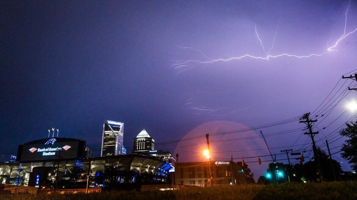 Are you safe from lightning inside a car? 2 died by lightning in NC last year