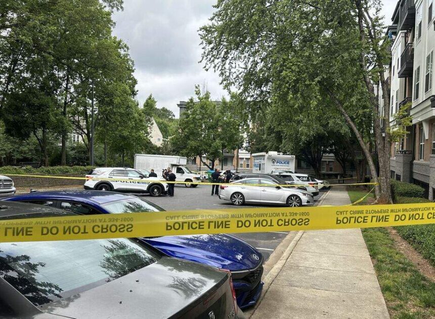 I ‘saw the tape.’ Charlotte neighbors discuss stabbing at Third Ward apartment parking lot