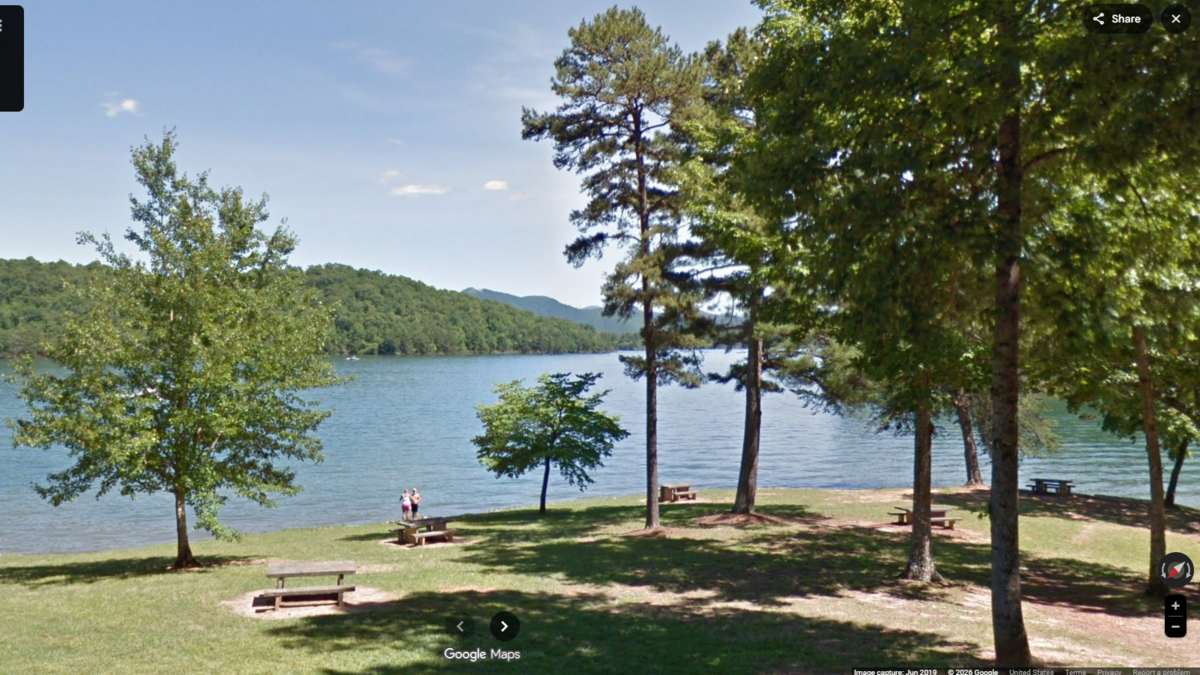 Kayaker falls into NC mountain lake and vanishes. A body is found, searchers say
