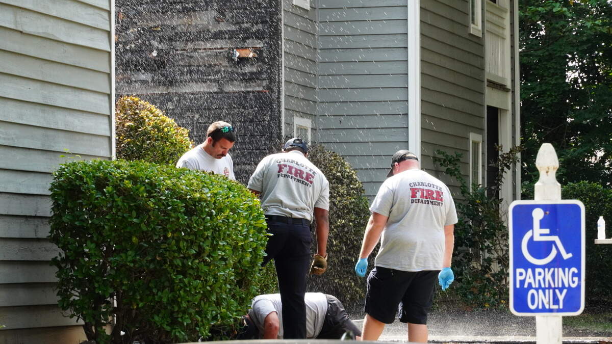 Fire in East Charlotte destroys eight apartments, forces people out