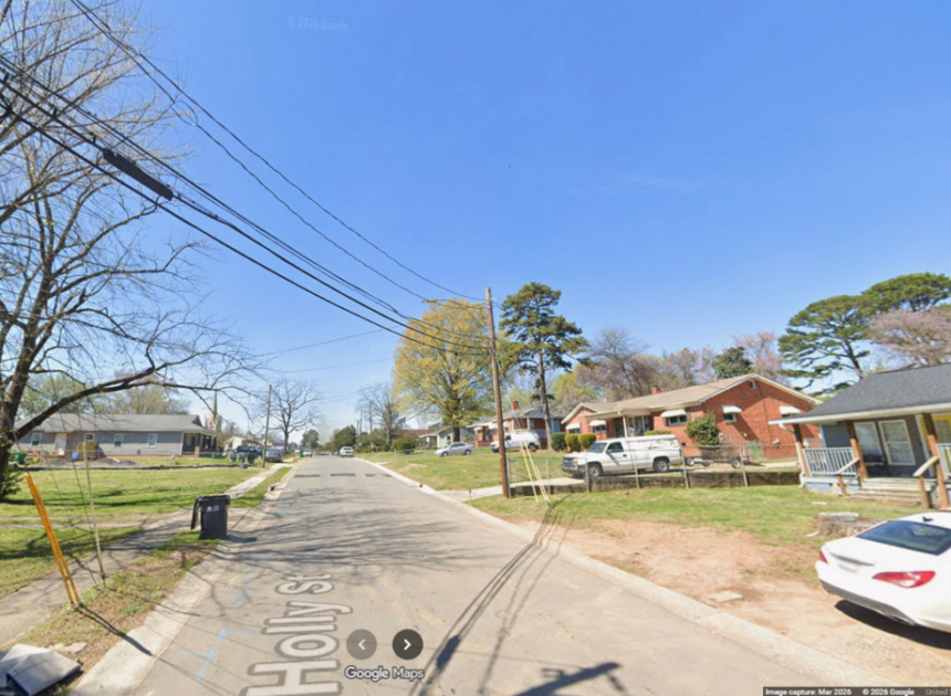 Fatal shooting reported in Charlotte residential neighborhood, CMPD says