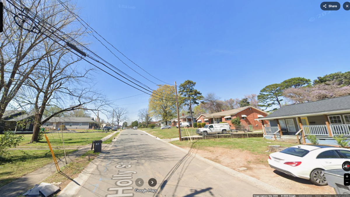 Fatal shooting reported in Charlotte residential neighborhood, CMPD says