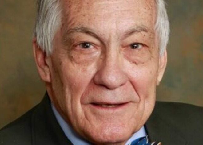 E. Osborne Ayscue Jr., Charlotte trial lawyer and mentor, dies at 92