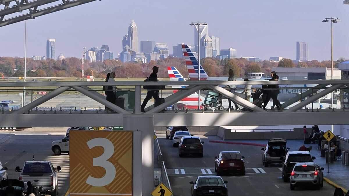 Falling fuel prices won’t mean cheaper flights out of Charlotte airport — for now