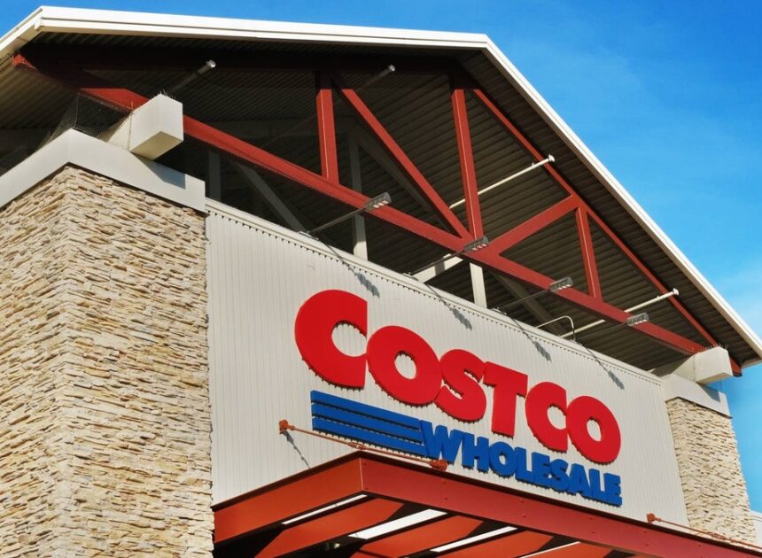 Top Bernstein analyst has optimistic Costco stock outlook for 2026