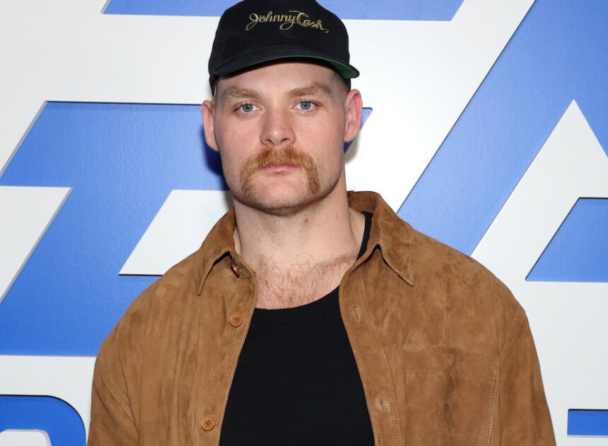 Travis Kelce’s Friend Beau Allen Shows Off Tux Before Taylor Swift Wedding