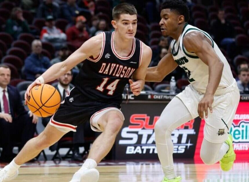 UNC men’s basketball picks up late commitment from transfer portal guard