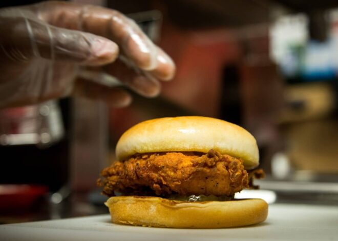 7-Eleven launches new chicken sandwich to challenge fast-food rivals