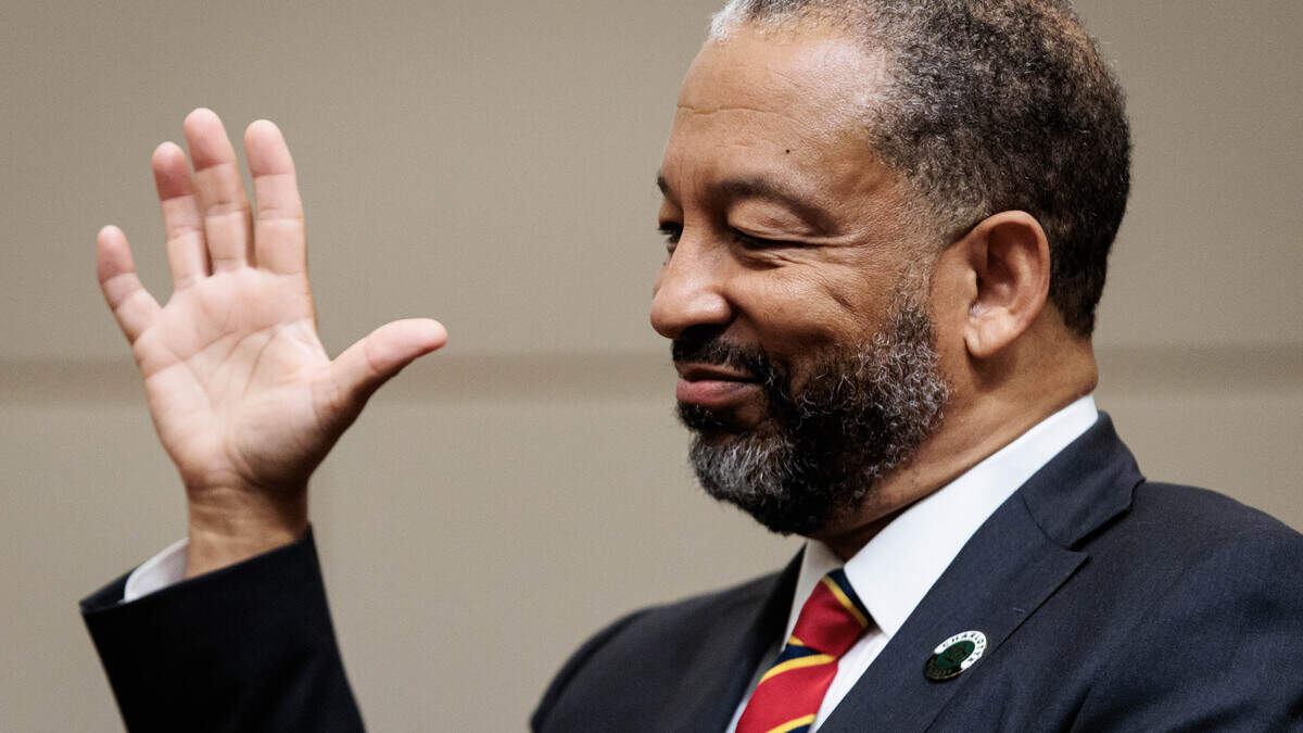 Robert Harrington sworn in as Charlotte’s mayor: What he said in first remarks