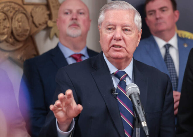 Lindsey Graham, 71, South Carolina senator, dies after short illness