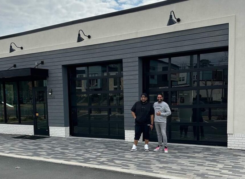 Restaurant and bar quietly closes in Plaza Midwood. Here’s what’s moving in