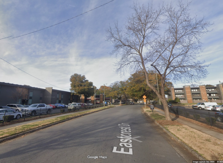 Gunshots leave one dead in Charlotte apartment community, CMPD says