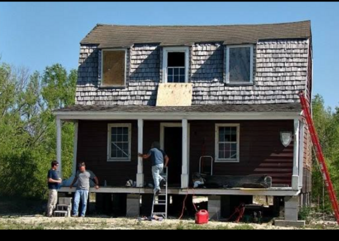 Arrest made in fire that destroyed coastal home dating to 1790, NC police say