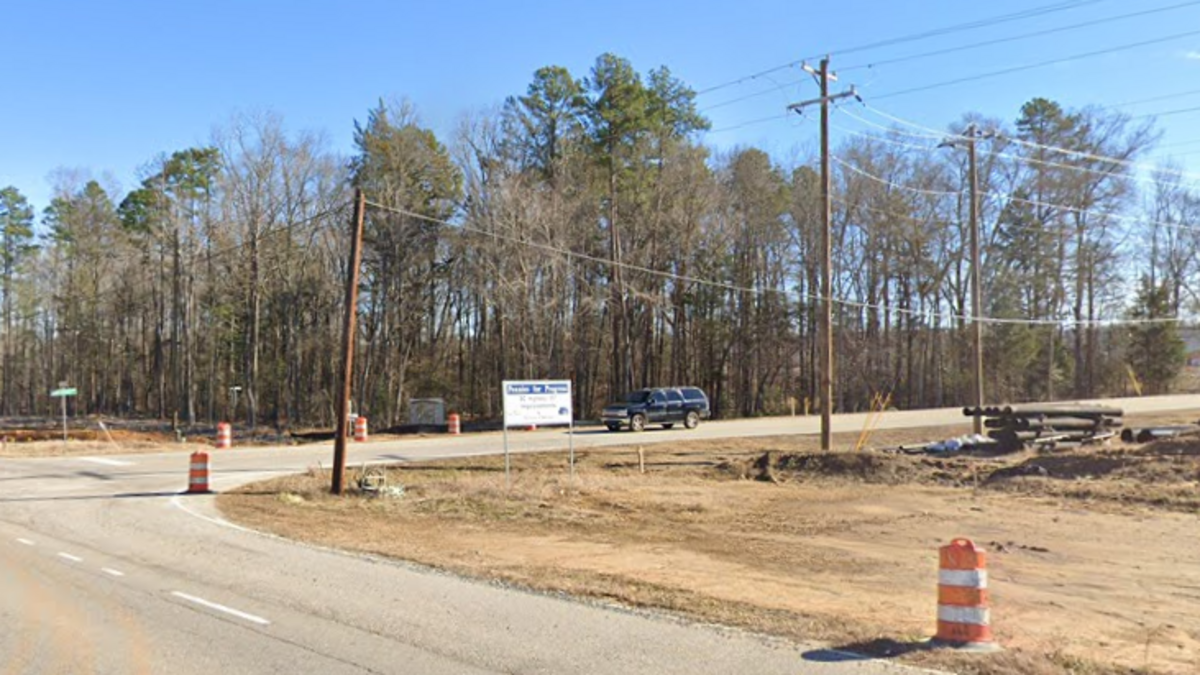 Part of busy Lake Wylie highway is closing soon. What drivers need to know