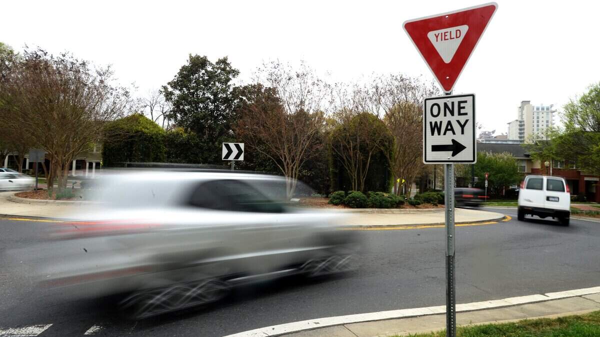 Red light cameras returning to Charlotte intersections, but not all are the most dangerous