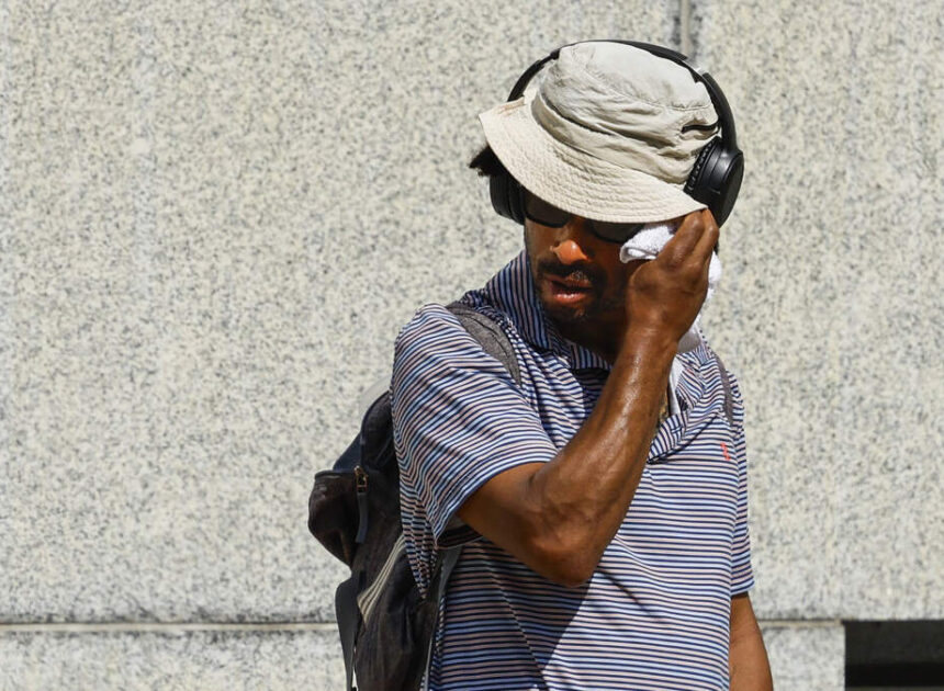 Heat index of 109 degrees forecast for Charlotte. Take precautions, experts say