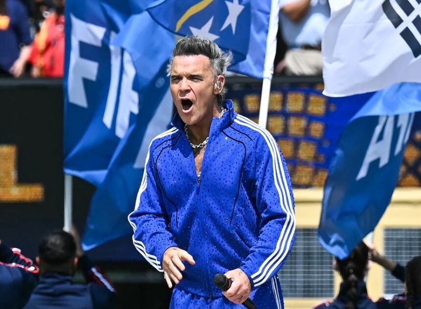 Robbie Williams Breaks Silence on White Substance Seen During World Cup Final