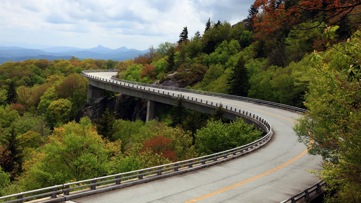 Owner of critical unpreserved acre along Blue Ridge Parkway in NC agrees to sell