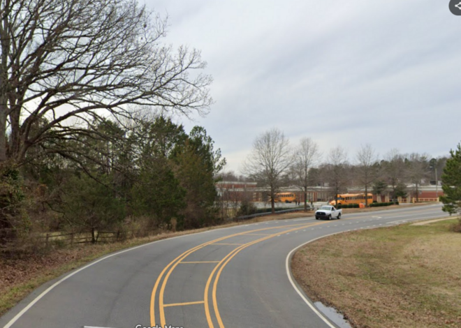 Impairment ‘suspected’ in 6 am minivan crash that killed 2 people, CMPD says