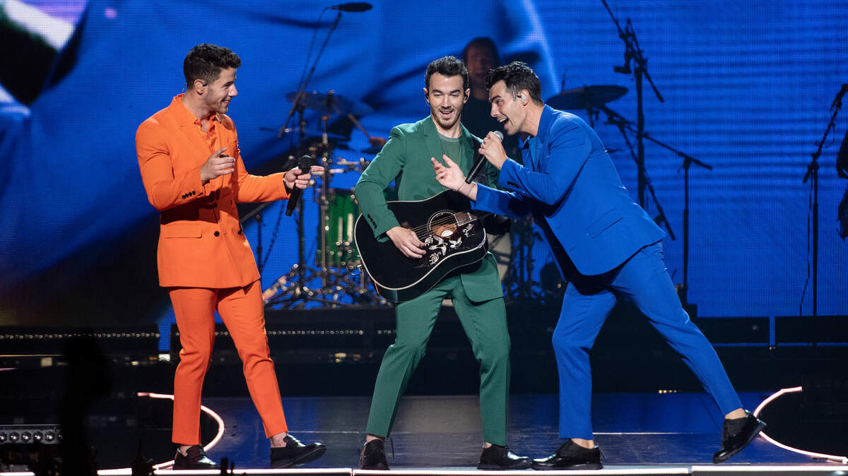 Popular band brings back ‘iconic’ tour. When & where to see them in Charlotte