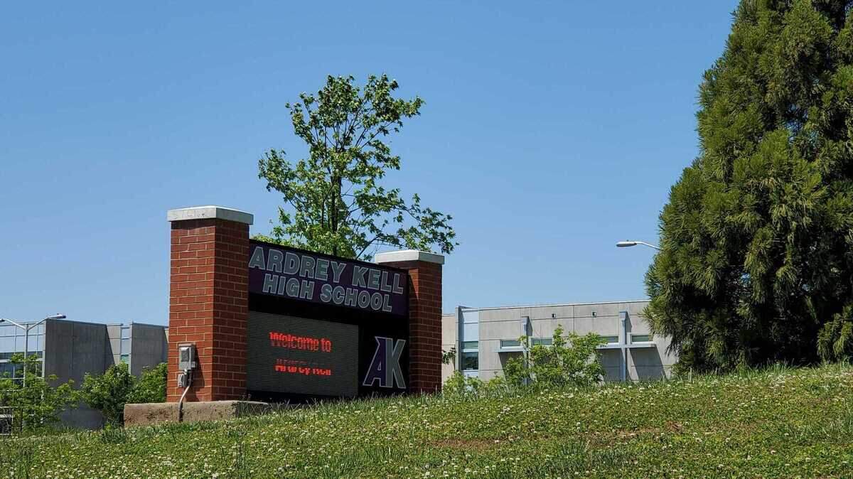 19 Charlotte-area high schools ranked among best in the state. See the full list