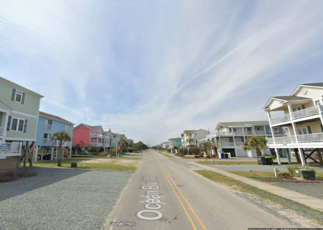 Two die in the ocean off popular North Carolina tourist destination, police say