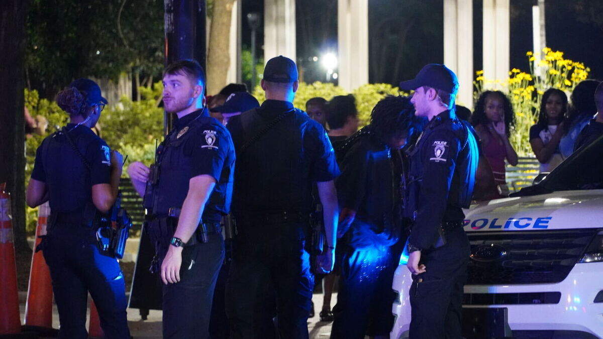 Teen curfew extension receives tepid reception from Charlotte City Council
