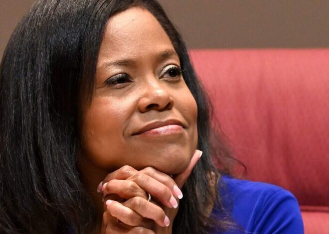 CMS board votes to release report about Superintendent Crystal Hill investigation