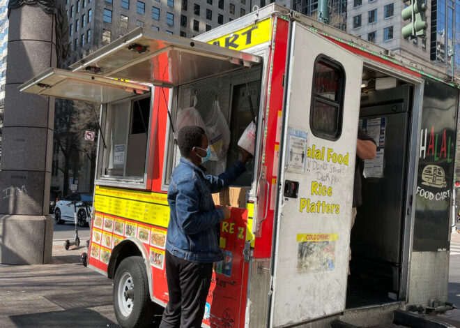 Uptown food vendors can’t stay open past midnight — for now. Here’s why