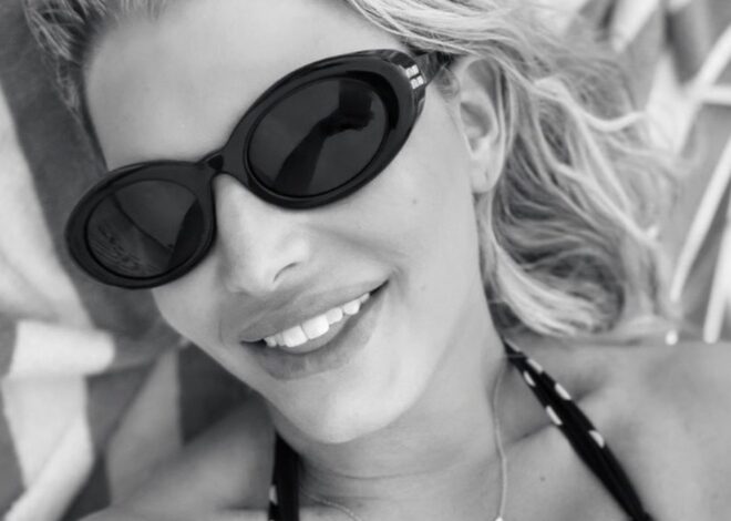 Jessica Simpson Sunbathes in Tiny Polka Dot Bikini on Luxe Summer Vacation