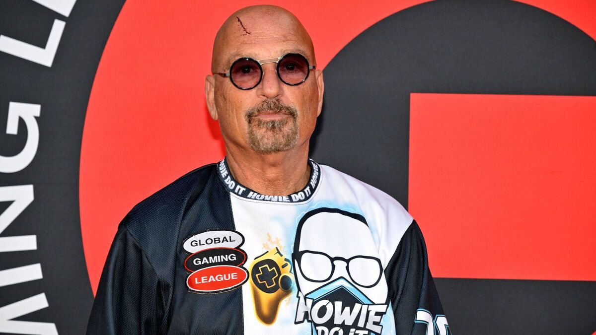 Howie Mandel Claims He ‘Almost Died’ After Self-Medicating During COVID