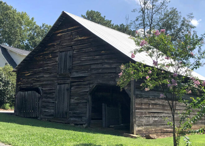 Near Charlotte, neighbors fear historic barn is in trouble. Owner wants to reassure