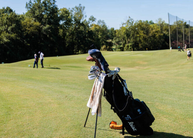 Which are the top public, semi-private golf courses in the greater Charlotte-area?