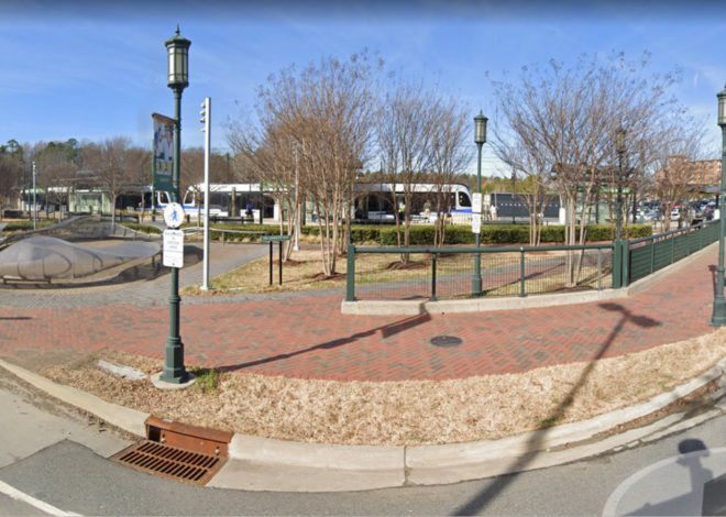 Armed man roaming campus of UNC Charlotte takes student’s car, police say