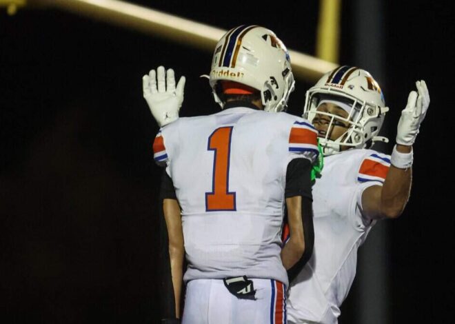High school football update: West Charlotte, Marvin Ridge, Berry among Friday winners